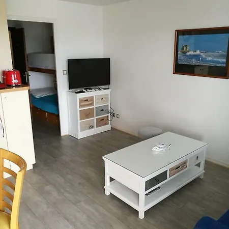Ty Avel Apartment
